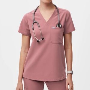 Figs Catarina Scrub Top in Mauve XL